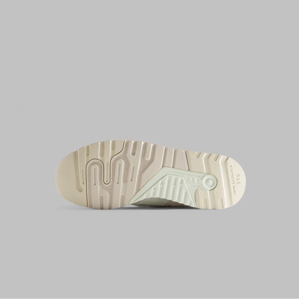 Limited release! Kith x New Balance Sneakers (Ronnie Fieg) Made in USA 997.5 - Picture 5 of 9